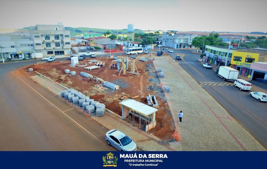  Obra da praça em Mauá da Serra já está 50% concluída