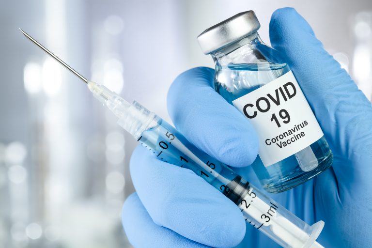  Deputados aprovam projeto que prevê ‘xepa’ da vacina da Covid-19 no Paraná