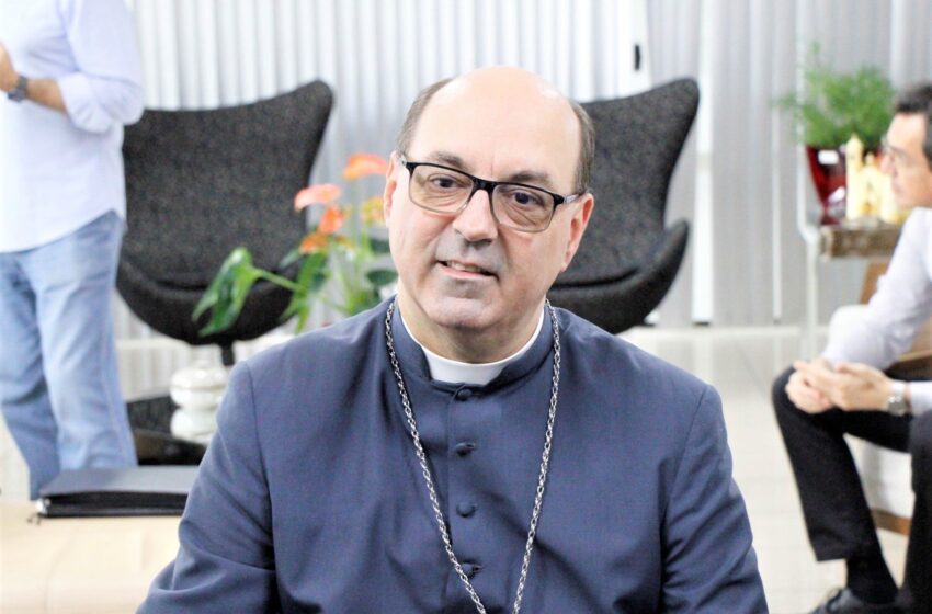  Bispo da diocese de Apucarana vence a Covid-19