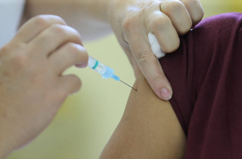  Vacinas da Janssen chegam ao Paraná nesta quinta-feira