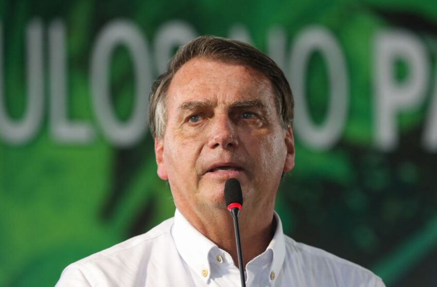  Bolsonaro reafirma que vetará fundo eleitoral de 2022