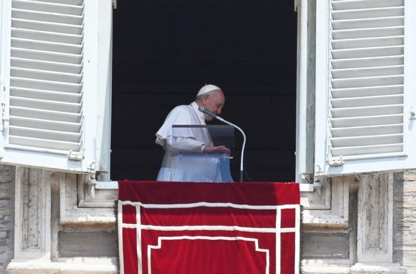  Papa Francisco passa por cirurgia no intestino