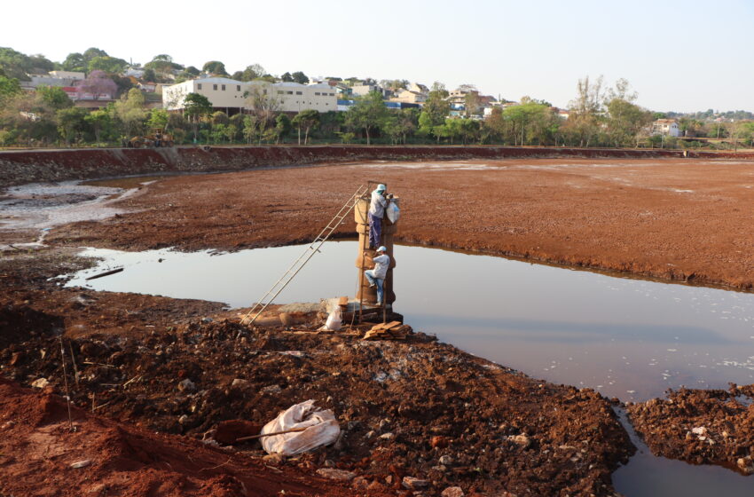  Prefeitura de Ivaiporã começa encher Lago do Parque Ambiental Jardim Botânico