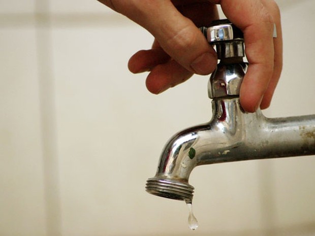  Nove cidades do Vale do Ivaí sofrem com a falta de água, informa a Sanepar