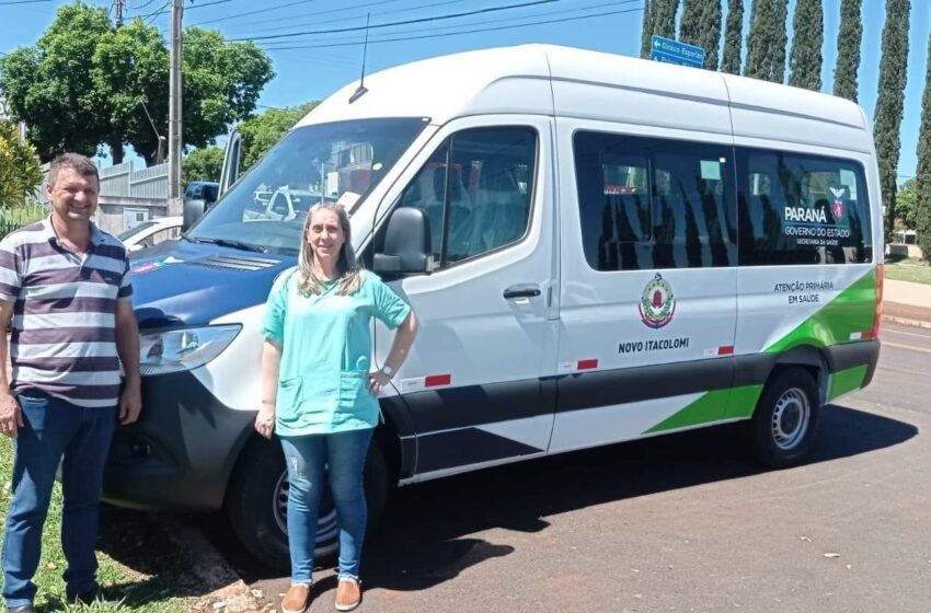  NOVO ITACOLOMI – Prefeito Moacir adquiri Van de 16 passageiros para o municípo