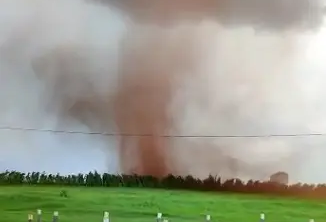  VÍDEO – Tornado atinge zona rural de Marialva e assusta moradores