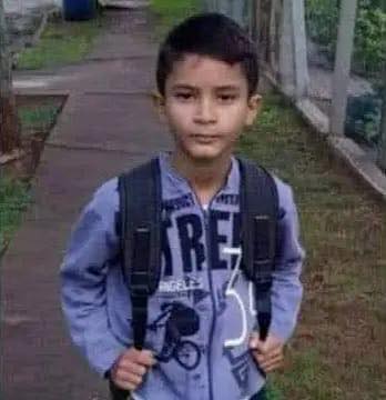  Nicolas Rodrigues dos Santos, de 9 anos, morre em um hospital de Maringá vítima da Covid-19