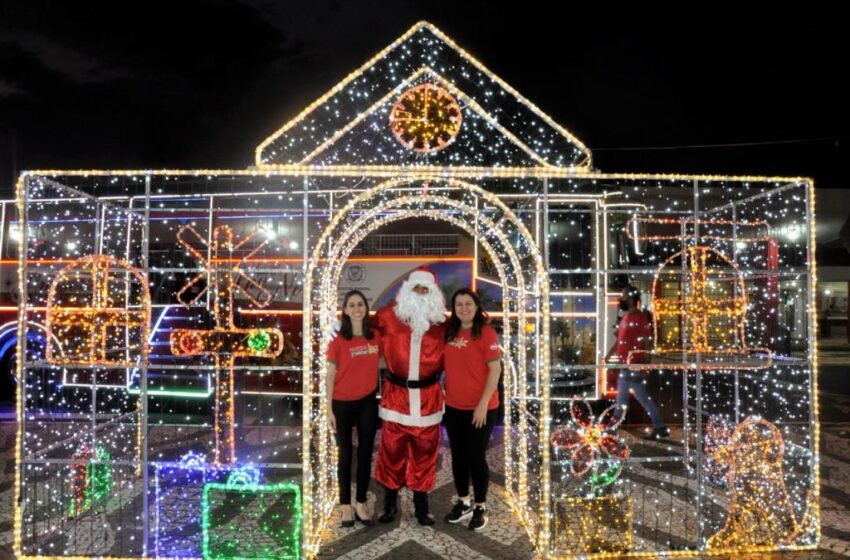  Trenzinho do Papai Noel começa a circular todos os dias para alegrar as crianças de Jandaia e Região