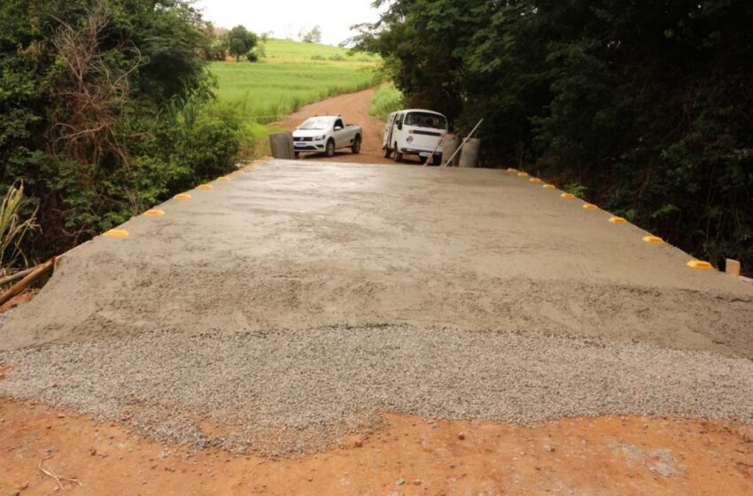  Programa de alargamento das pontes de estradas rurais em Jandaia do Sul