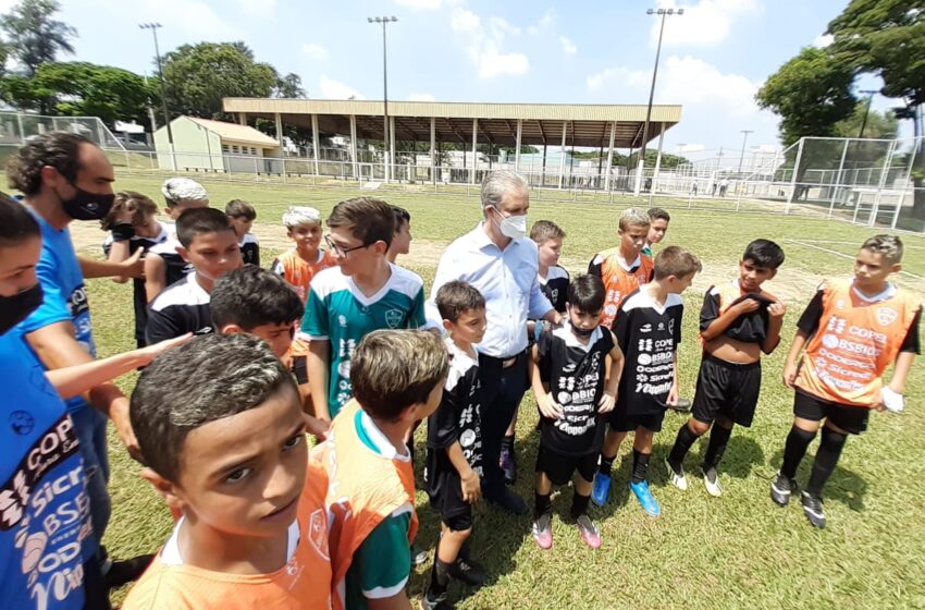  Maringá reinaugura centro esportivo e oferece aulas em 15 modalidades