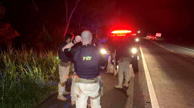  Policial é baleado em troca de tiros com assaltantes no Paraná
