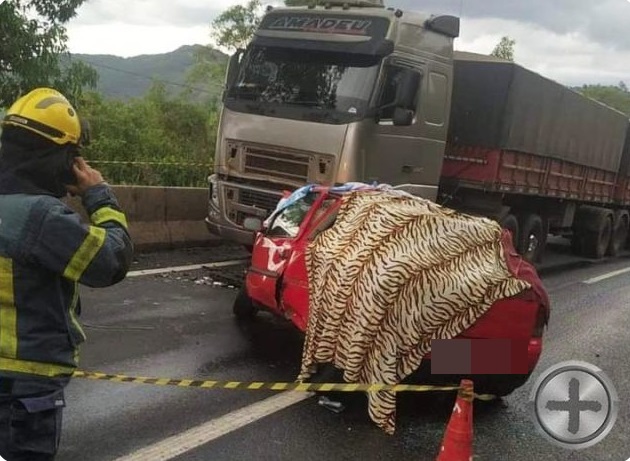  Acidente resultou em três óbitos nessa terça-feira na rodovia entre Ortigueira e Mauá da Serra