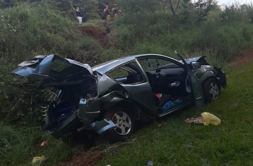  Cinco pessoas ficam feridas após acidente entre Mauá da Serra e Faxinal