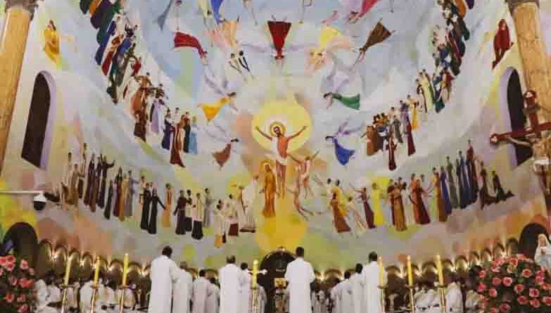  Diocese de Apucarana ordena 18 novos Diáconos Permanentes