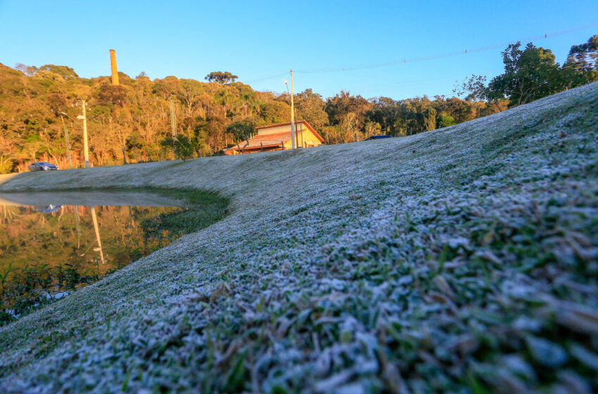  Massa de ar polar vai derrubar as temperaturas no Paraná