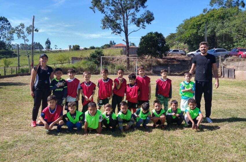  Academia Yeshua inaugura escolinha de futebol em Rosário do Ivaí