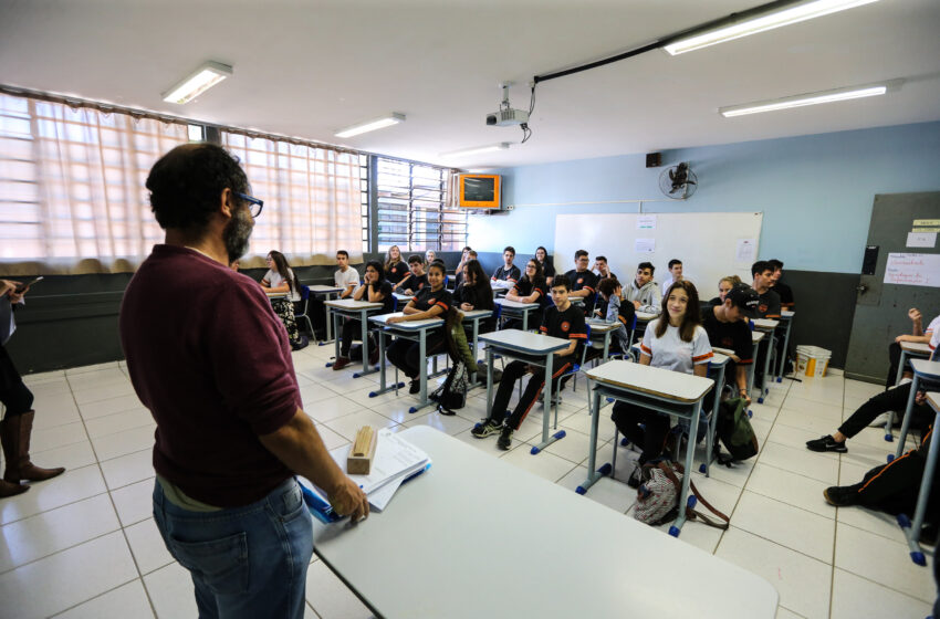  Inscrições do PSS para contratação de 20 mil professores abrem nesta sexta-feira