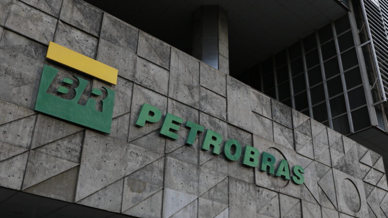  Petrobras nomeia Fernando Borges como presidente interino