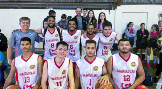  Equipe de basquete do Café Bela Esperança/Mandaguari é vice-campeã nos Jogos Abertos de Marumbi