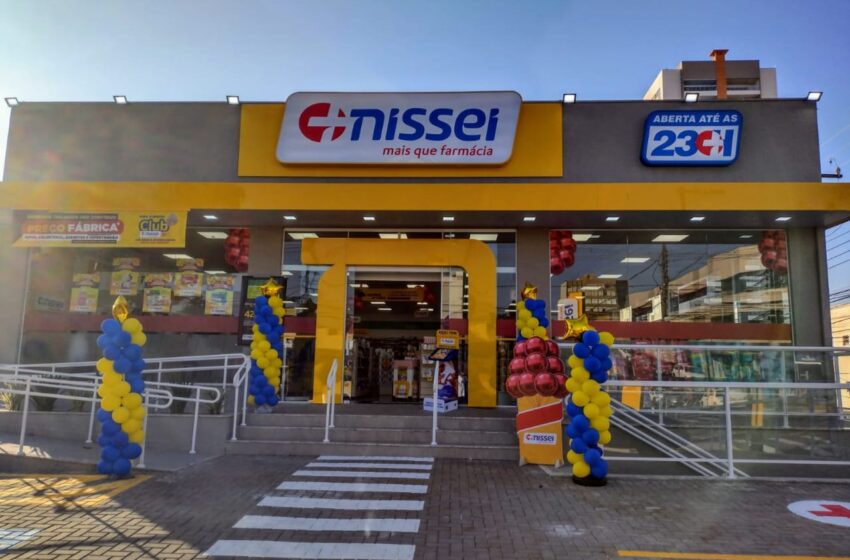  Farmácias Nissei inaugura mais uma loja em Apucarana (PR)