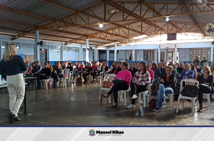  Professores de Manoel Ribas participam de formação dobre “Saúde dos Professores”