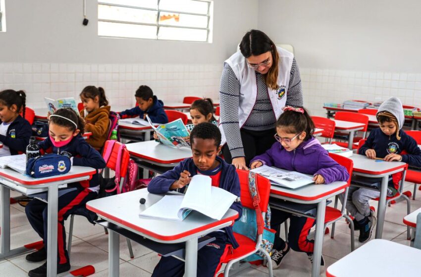  APUCARANA – Estudantes começam a ser atendidos no centro infantil e na escola do Residencial Fariz Gebrim