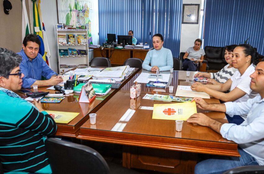  Prefeitura de Apucarana firma parceria com a Cáritas Diocesana