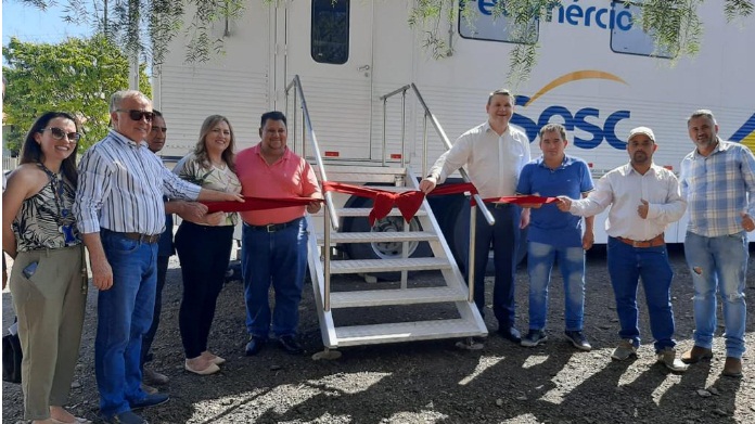  Unidade Móvel OdontoSesc é lançada em Rio Branco do Ivaí