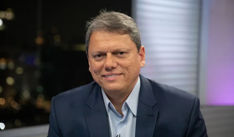  Em SP, com 93,6% apurados, Tarcísio de Freitas é eleito governador