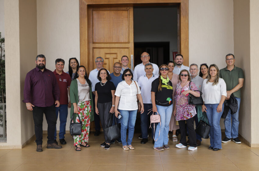  Em Apucarana, encontro sobre turismo religioso tem palestras e visita a roteiro da fé