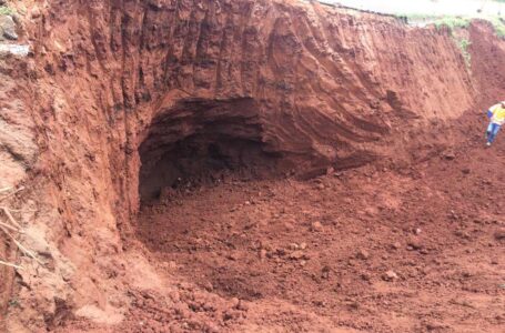 Diagnóstico da PR-445 em Mauá da Serra revela pequena caverna sob pista –