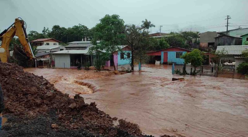  Chuvas de outubro ultrapassam média histórica em quase todo o Paraná
