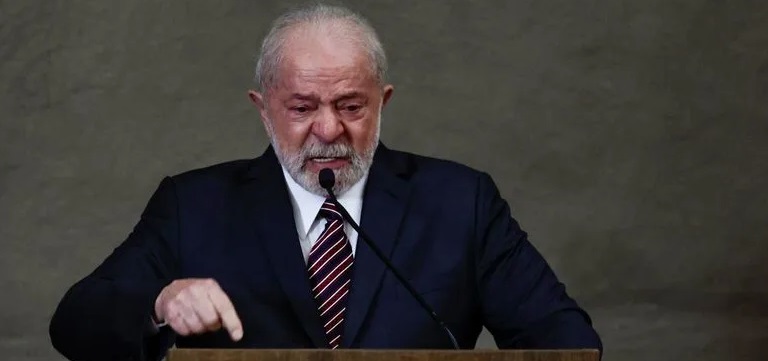  Lula é diplomado pelo TSE