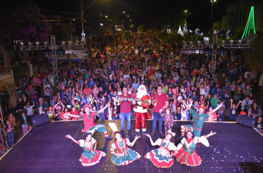  Prefeitura realiza Natal Encantado em Marilândia do Sul