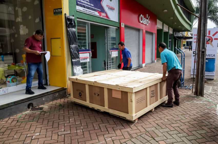  Casa da Cultura recebe equipamentos para instalação de elevador