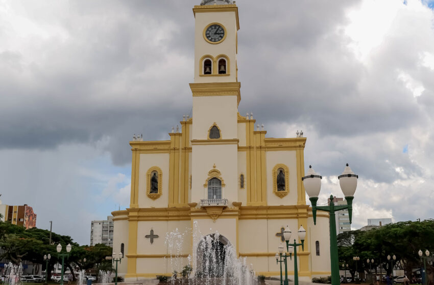  Missas e cultos em ação de graças celebram o aniversário de Apucarana