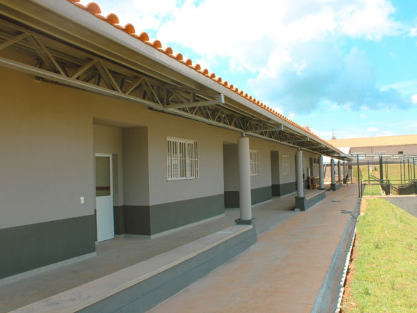  Avança para a fase de acabamento a obra da primeira escola municipal de Ortigueira com ensino integral