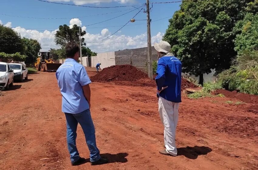  Prefeitura de São João do Ivaí está concluindo terraplanagem para início das obras na Rua Guarapuava