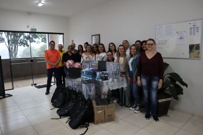  Prefeitura de Marilândia do Sul realiza entrega de computadores para escolas do município