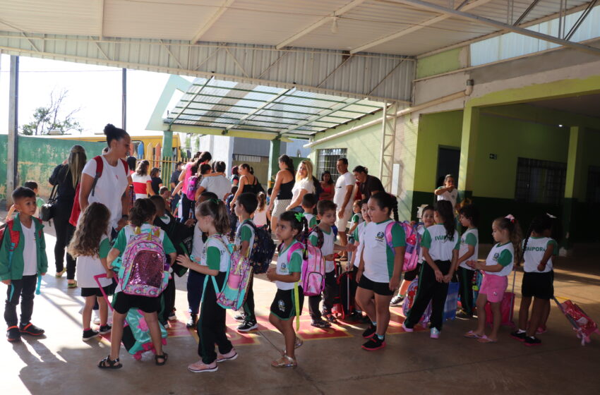  Prefeitura de Ivaiporã inicia ano letivo com 2.780 alunos matriculados em 10 escolas e 11 CMEI