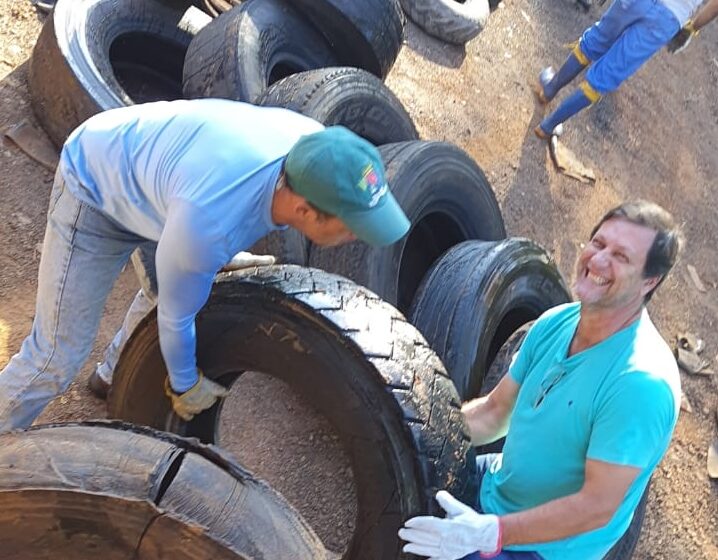  Prefeitura de Faxinal recolhe mais 11 tonelas de pneus velhos inservíveis