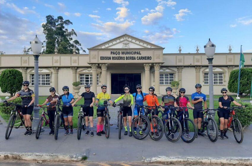  Evento Mulher Elegante e Empoderada realizado com sucesso em Rio Branco do Ivaí