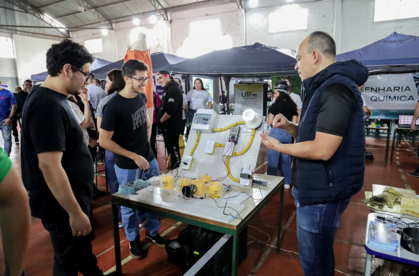  Feira apresenta a estudantes oportunidades profissionais