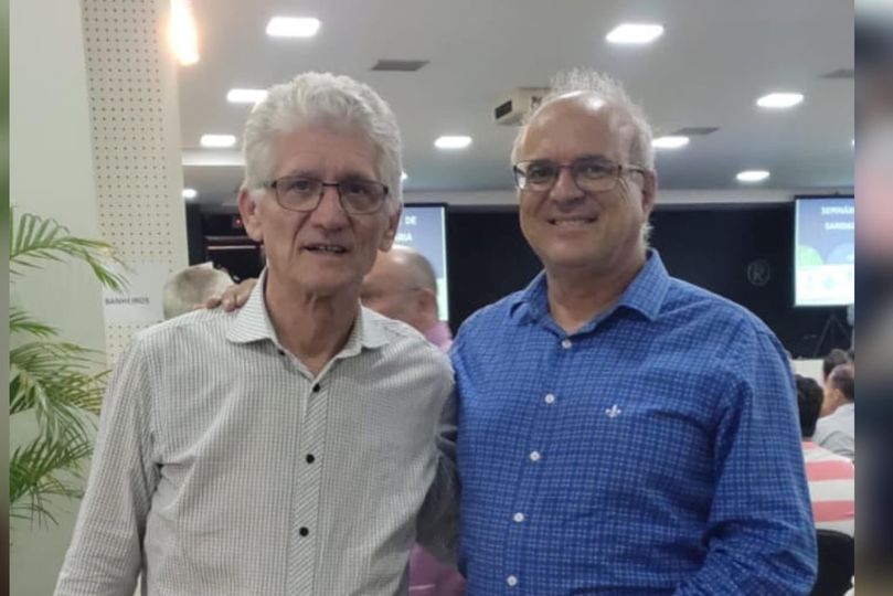  Prefeito de Marumbi participa de seminário regional em Londrina