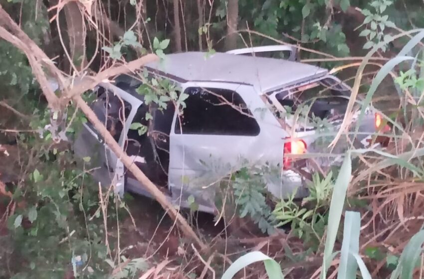  Acidente na Rodovia Domingos Massa entre Kaloré e Borrazópolis, resulta em feridos