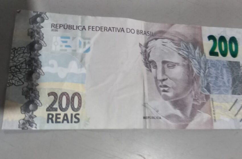  Nota de R$200 reais falsa é repassada em bar de Mauá da Serra