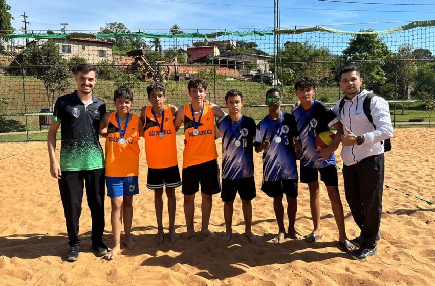  Colégios Objetivo, Barbosa Ferraz e Barão do Cerro Azul vencem vôlei de praia da fase municipal do 69º Jeps