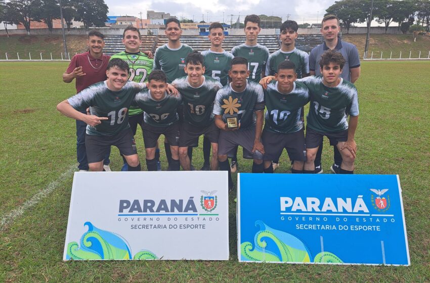 Equipe sub 21, de Manoel Ribas, é campeã do Paraná Bom de Bola em Jardim Alegre