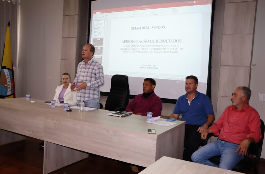  Prefeito Carlos Gil anuncia utilização da Patrulha Rural em mais 10 trechos de estradas em Ivaiporã