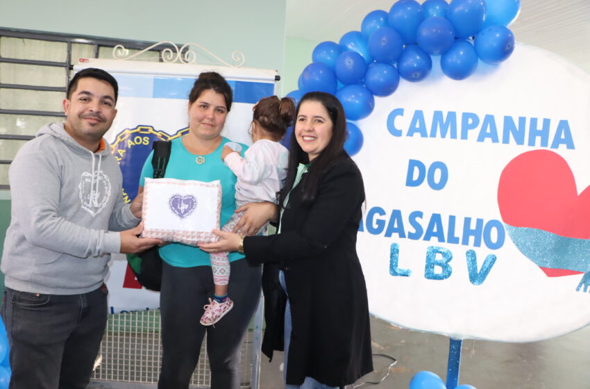  Famílias de Ivaiporã acompanhadas pelo programa Criança Feliz recebem 100 cobertores da LBV